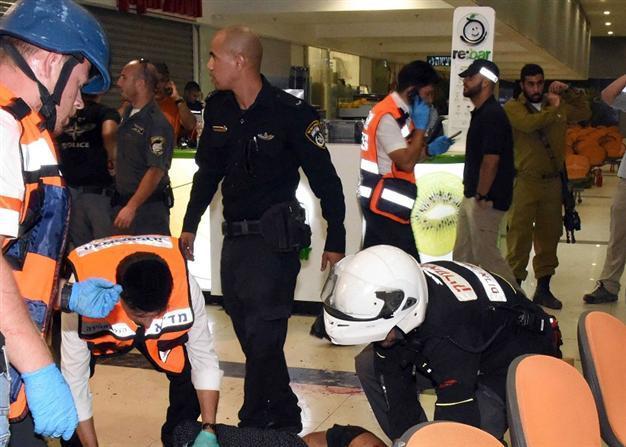 Eritrean mistaken for gunman killed in Israeli bus station attack