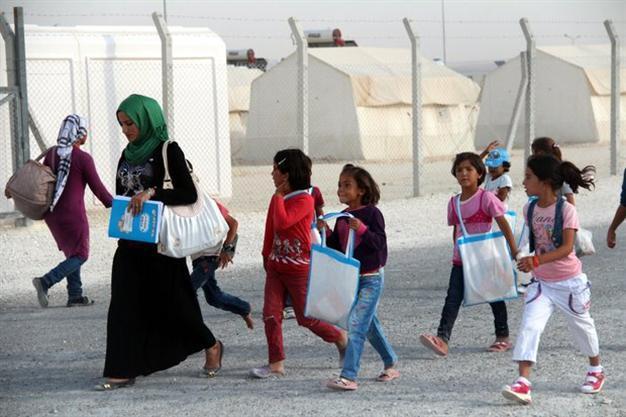 Turkey’s top diplomat refutes link between EU bid and refugee deal