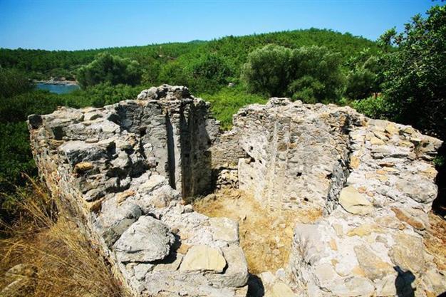1600-year-old artifacts in Bodrum bay area looted