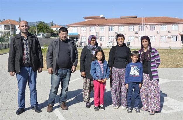 Class split after parent rejects mixed-sex seating in Turkey’s south