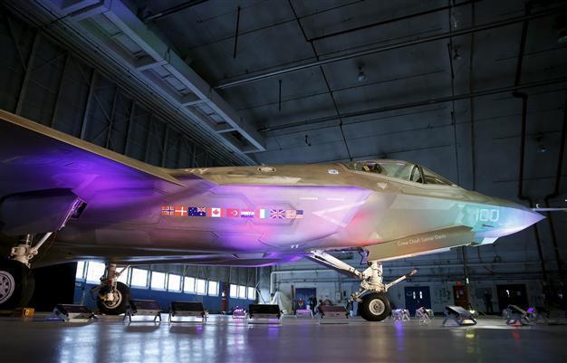 Lockheed wins preliminary deal worth up to $5.37 bln for more F-35s