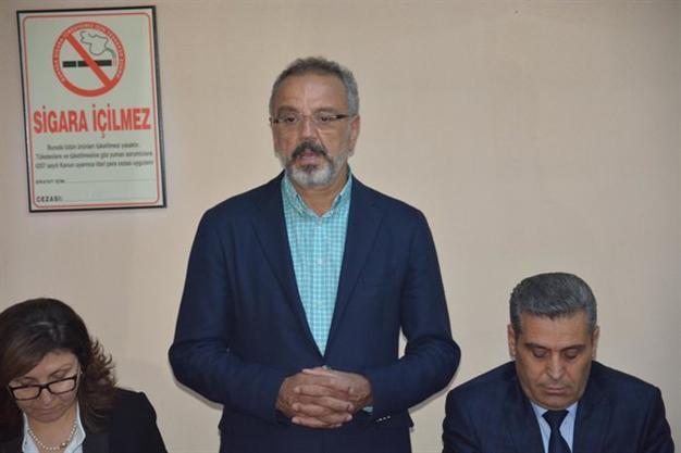 Turkish mayor faces trial over terror propaganda