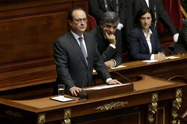 France seeks united US-Russia assault on ISIL