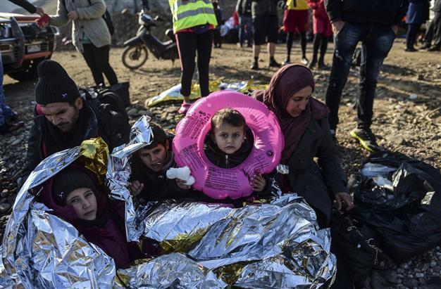 Turkish society cannot deal with this many refugees: Bundestag vice chair