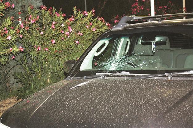 Turkish Cypriots attacked by Greek nationalists