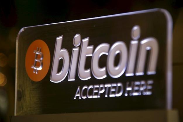 G-7 plan to get tough on virtual currencies after Paris attacks: Spiegel