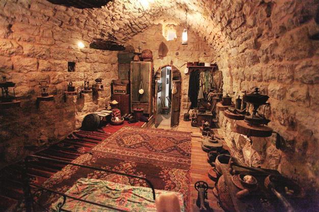 Ottoman cellars turned into ‘Cave of Arts’ museum