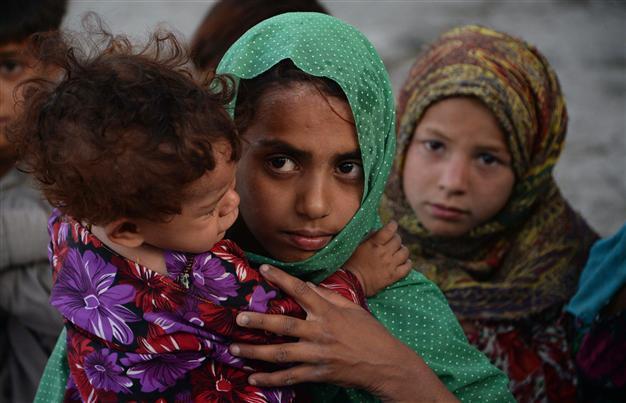 ISIL struggle to make progress in Taliban bastion Afghanistan