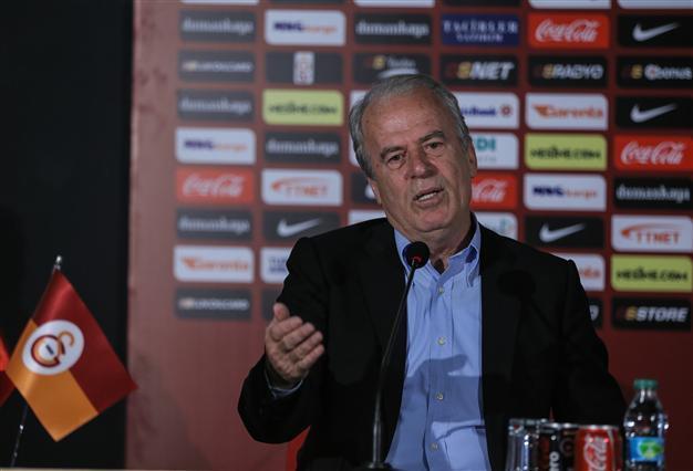 Galatasaray set for first test under new coach