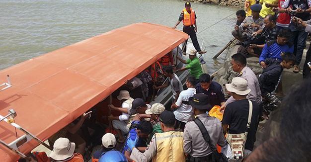Hope fades for dozens missing after Indonesian ferry sinks