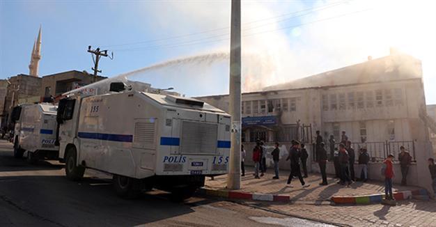 PKK bomb attack inflicts damage on Şırnak cultural center