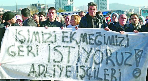 Workers fired from Istanbul courthouse hold sit-in protest