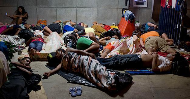 Deal reached to allow stranded Cuban migrants out of Costa Rica