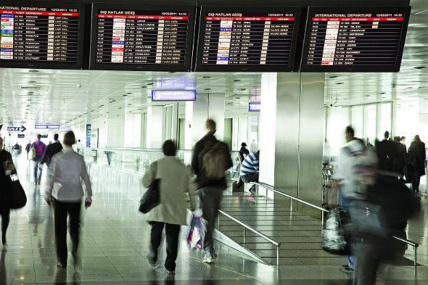 Arrivals from Russia, Europe see sharp decrease over 2015