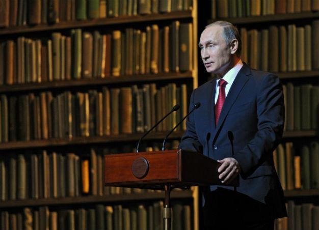 Putin signs law allowing the overthrow of human rights court verdicts