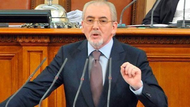 Bulgarian politician dumped for backing Turkey over downing of Russian plane