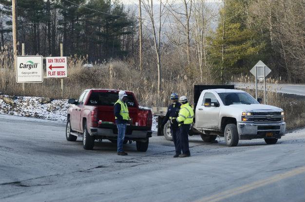 17 trapped miners rescued after elevator mishap