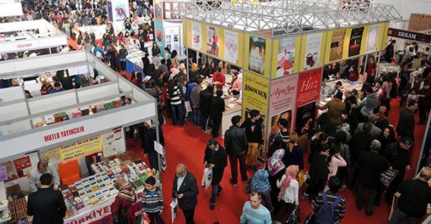 Çukurova Book Fair opens
