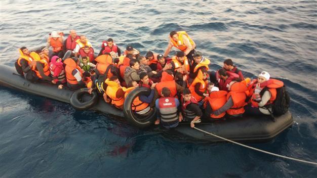 One migrant dead, two missing in capsized boat in Aegean Sea