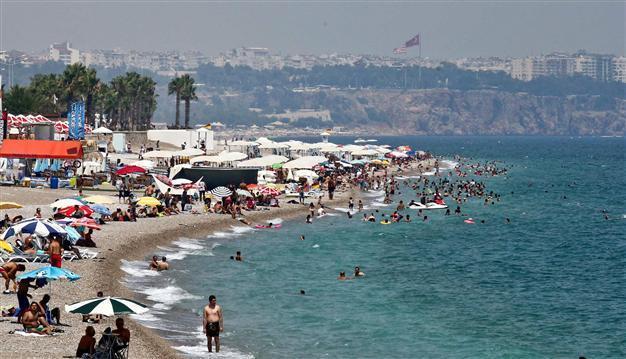 Hotel occupancy rates drop double digit numbers in Turkey: Association