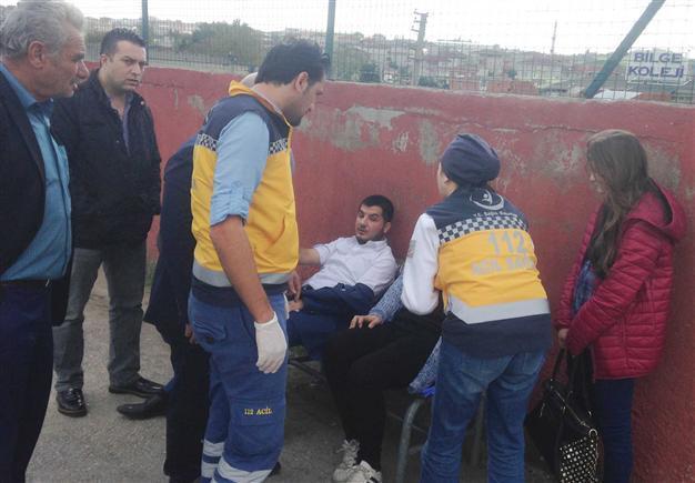 Police intervene with tear gas as AKP and HDP supporters quarrel at ballot box