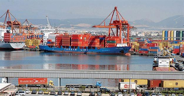 Turkey’s foreign trade deficit narrows 25 percent in 2015 amid oil plunge