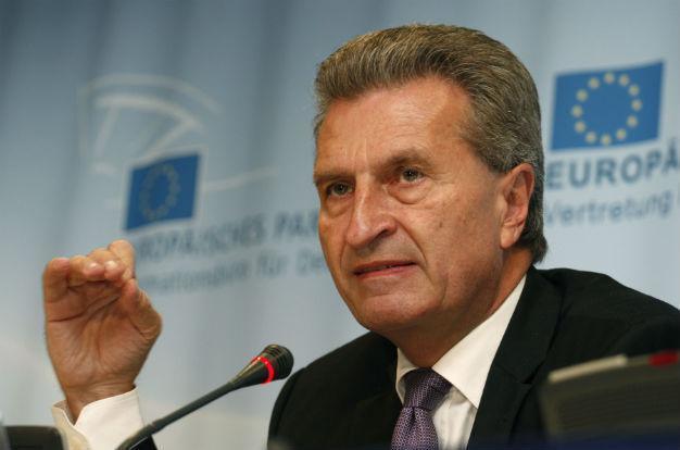 EU commissioner warns Poland on new media law