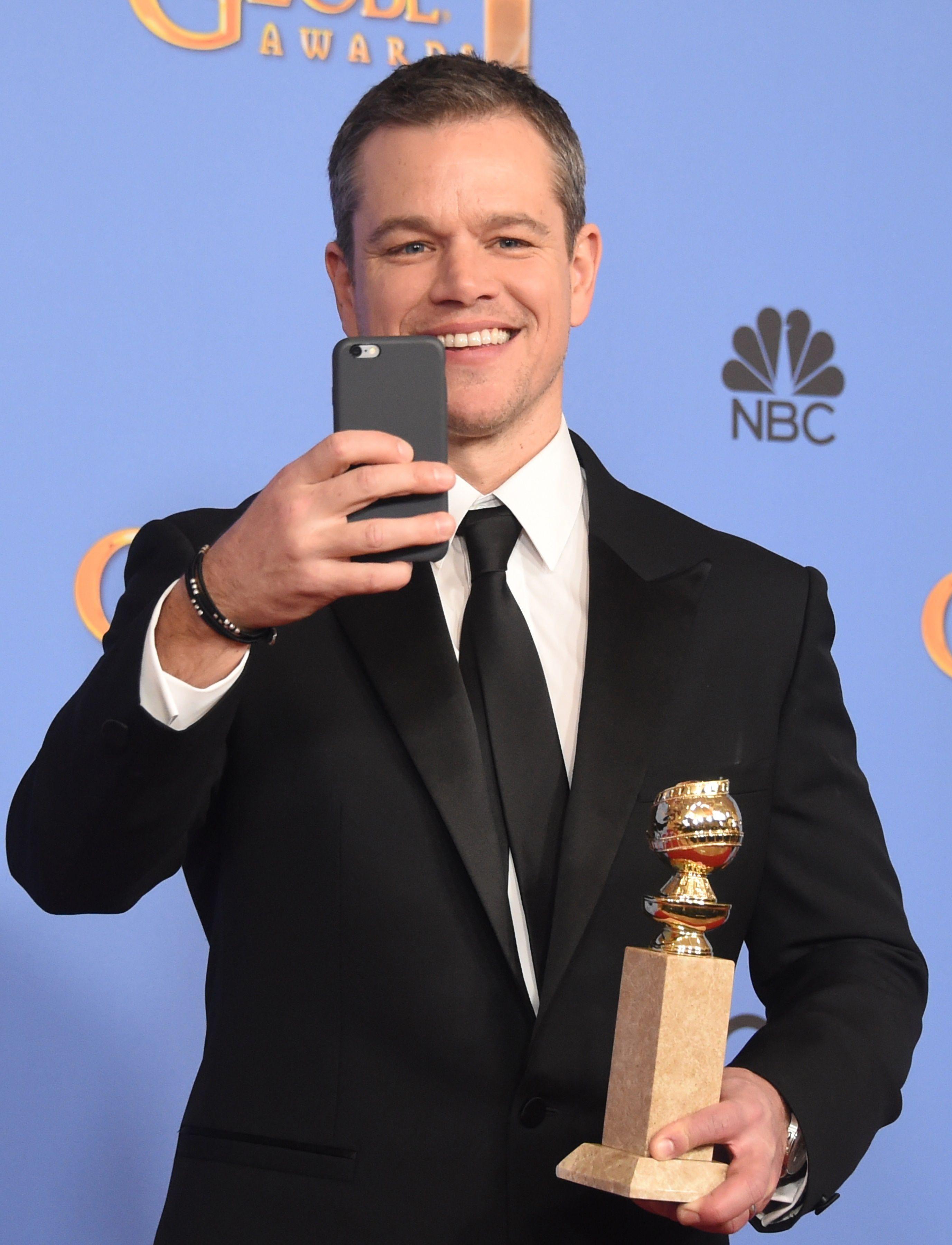 ‘The Revenant’ and ‘The Martian’ take top Golden Globes