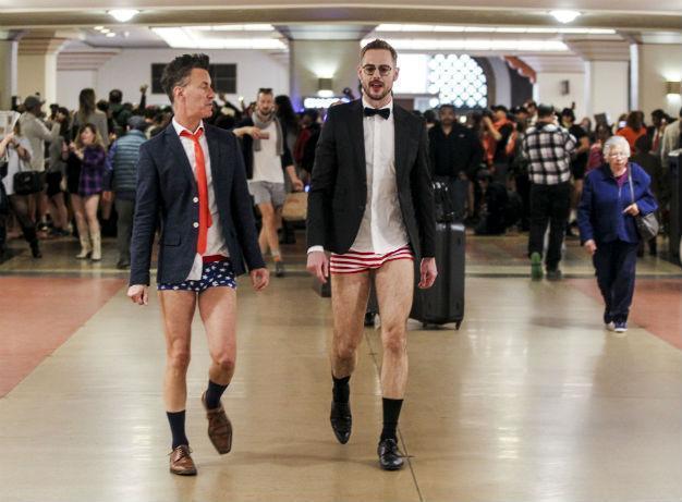 Police probe no trousers flashmob in Moscow metro