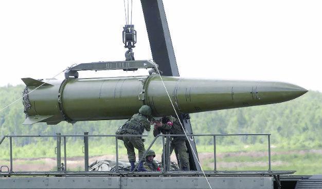 Russia to deploy new divisions on Western flank, form nuclear regiments