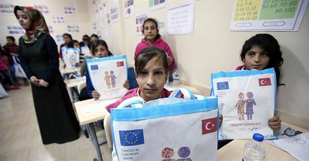UN gets $250 million to educate Syrian children, needs more