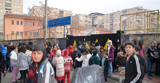 Schoolyard blast wounds five students in southeast Turkey
