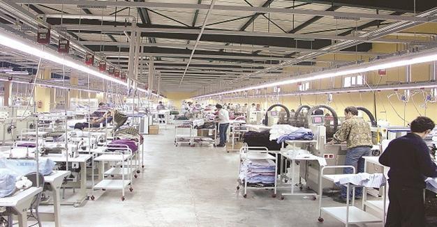 AKP’s 1,300-lira minimum wage pledge challenges business world
