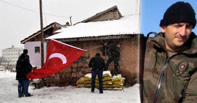 Three officers, civilian killed in Turkeys southeast