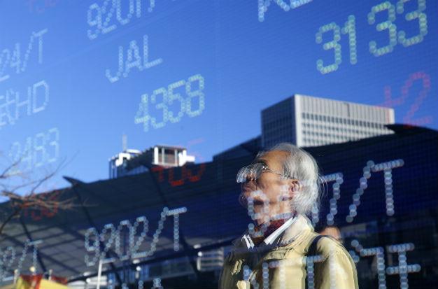 Oil prices dip despite Middle East tensions