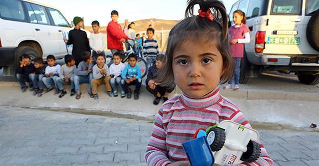 Britain urged to take 3,000 refugee children at risk of trafficking