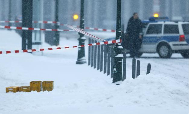 Packages at Merkel’s office ‘not dangerous’