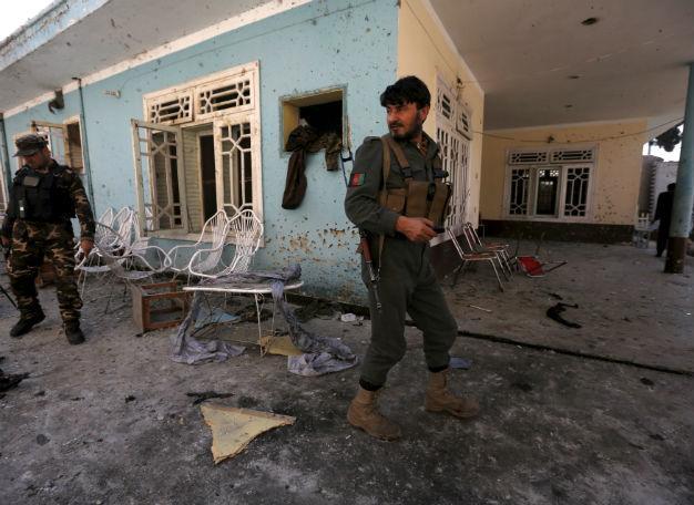 Suicide bomber kills 13 in eastern Afghan city