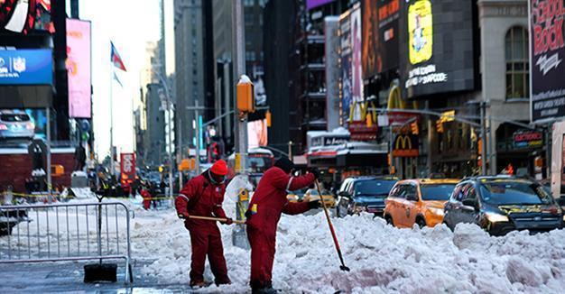 US East Coast returns to normal after blizzard