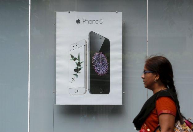 End of an era Apple warns iPhone sales to fall for first time