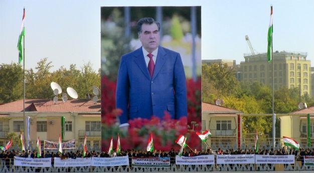 Tajik president hands daughter key post
