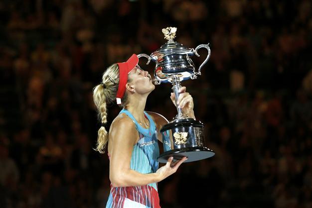 Kerber stuns Williams to win Australian Open title
