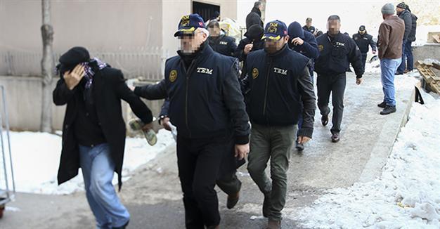 Number of ISIL militants detained in Turkey doubled in last half of 2015