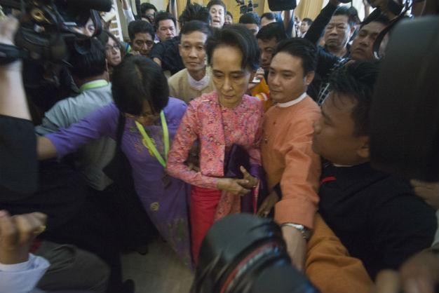 New era dawns as Suu Kyis party strides into Myanmar parliament