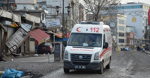 Two soldiers killed in clashes with PKK in Sur