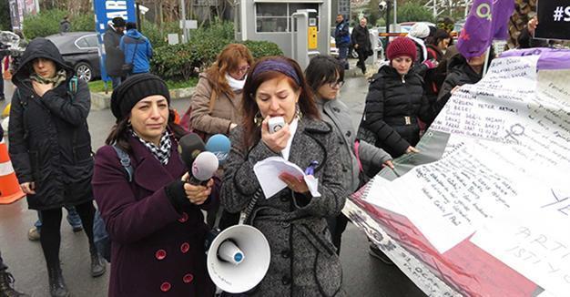 Women’s group heads to Turkey’s southeast for ‘peace watch’