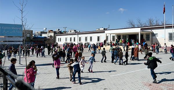 Turks, Syrians from southeastern town form special bond