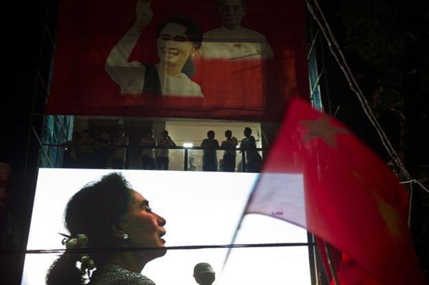 Facing wipeout, Myanmar government vows to ‘respect’ election