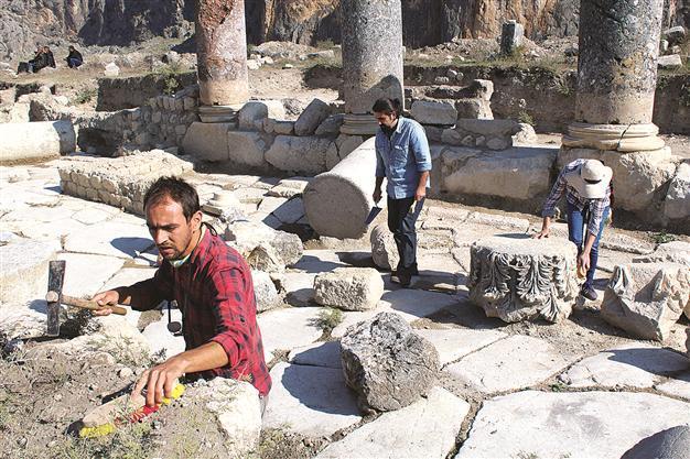 New city walls found in ancient Anavarza