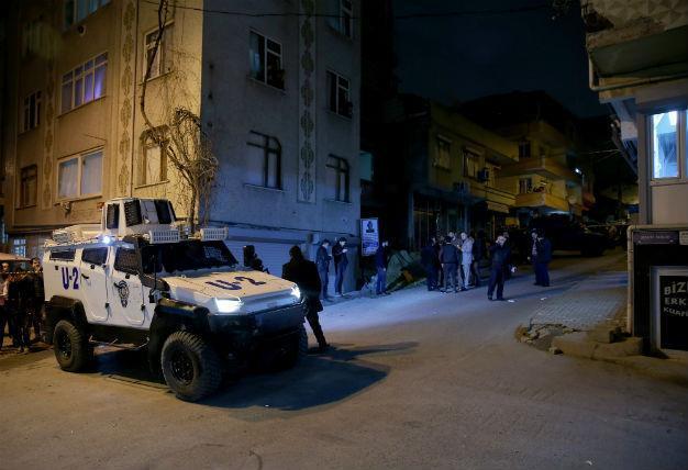 Three arrested over Istanbul teahouse shooting